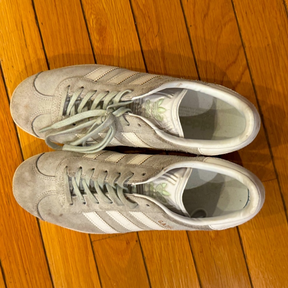 Silver/mint green adidas gazelles - size 7 1/2 Men’s/9 1/2 Women’s